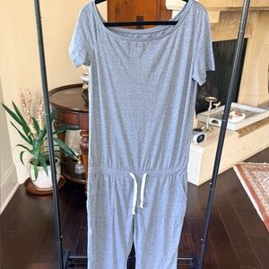 Casual Gray Jumpsuit with Drawstring